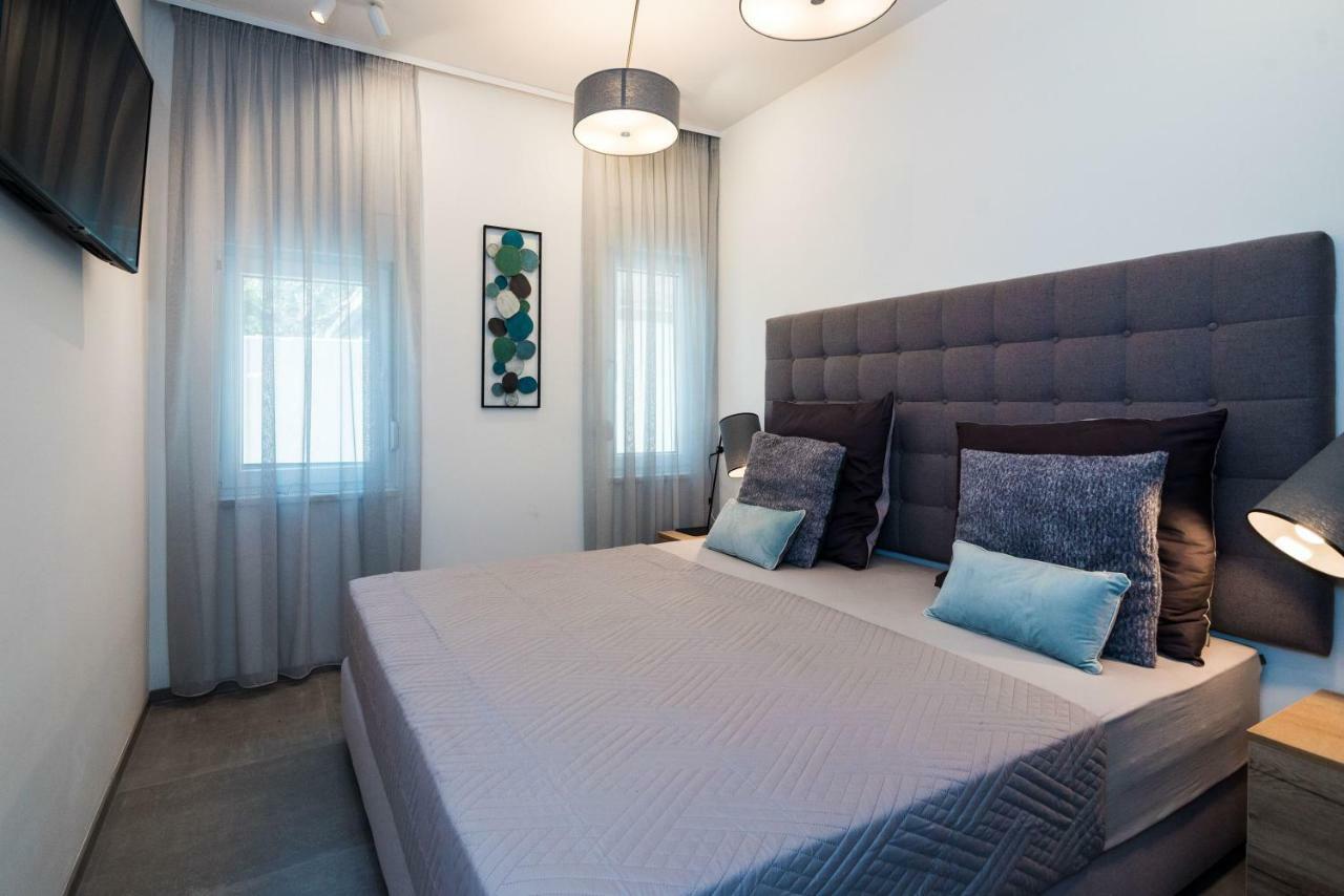 Apartments Villa Castello Kastela Luaran gambar