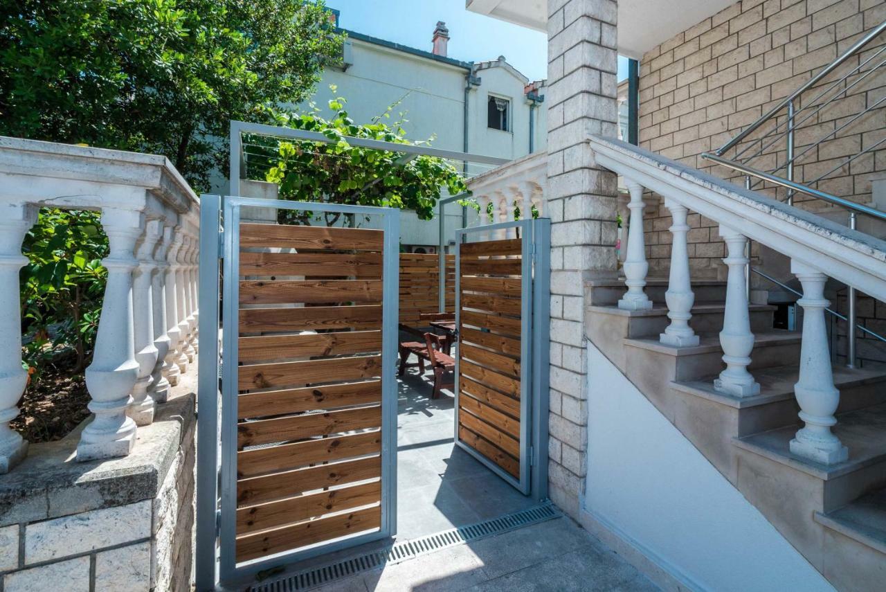 Apartments Villa Castello Kastela Luaran gambar