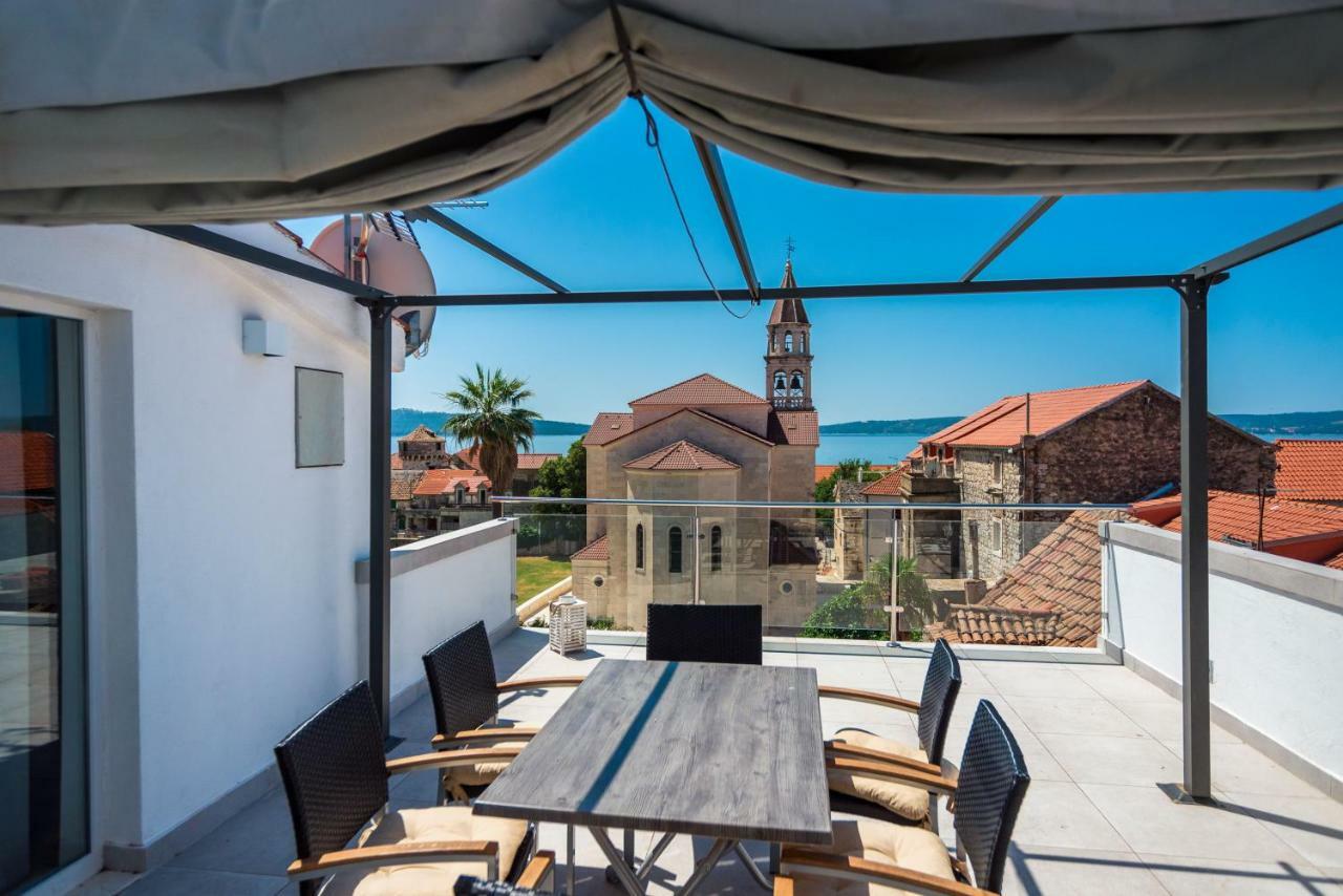 Apartments Villa Castello Kastela Luaran gambar